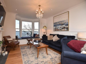 4 Bed in Aberdovey 94232